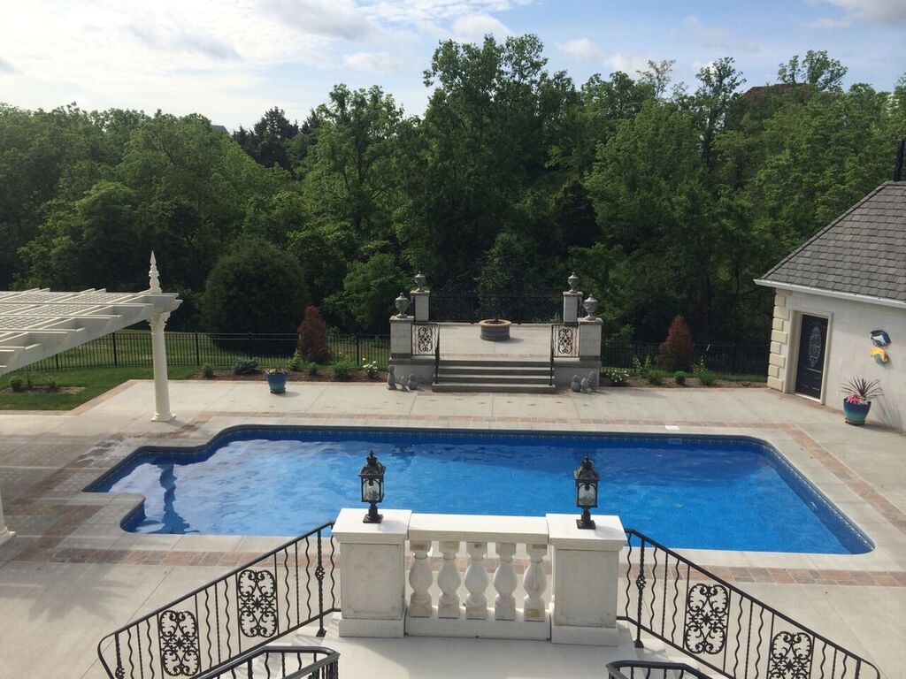 Custom Pool Installation Frequently Asked Questions - Pool Pros - Lowe 